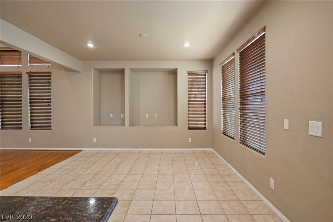 2439 Kaymin Ridge Road Henderson, NV 89052 - Photo 13 of 41