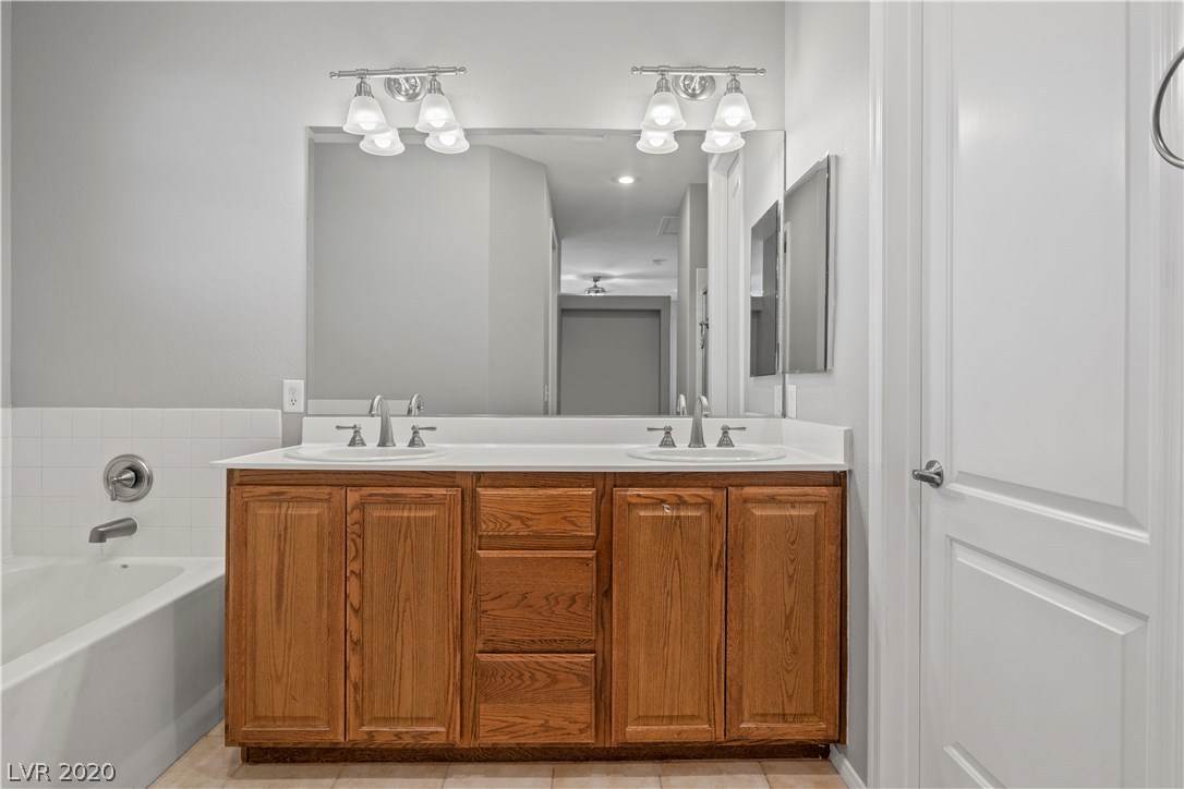2439 Kaymin Ridge Road Henderson, NV 89052 - Photo 20 of 41