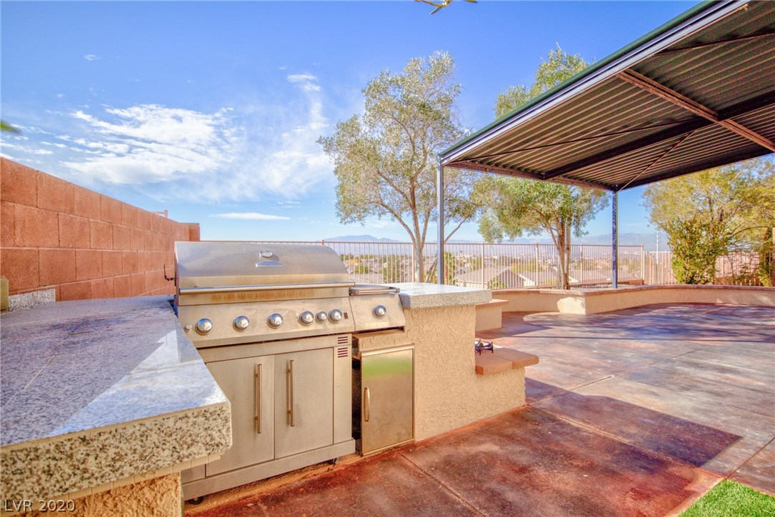 2439 Kaymin Ridge Road Henderson, NV 89052 - Photo 31 of 41