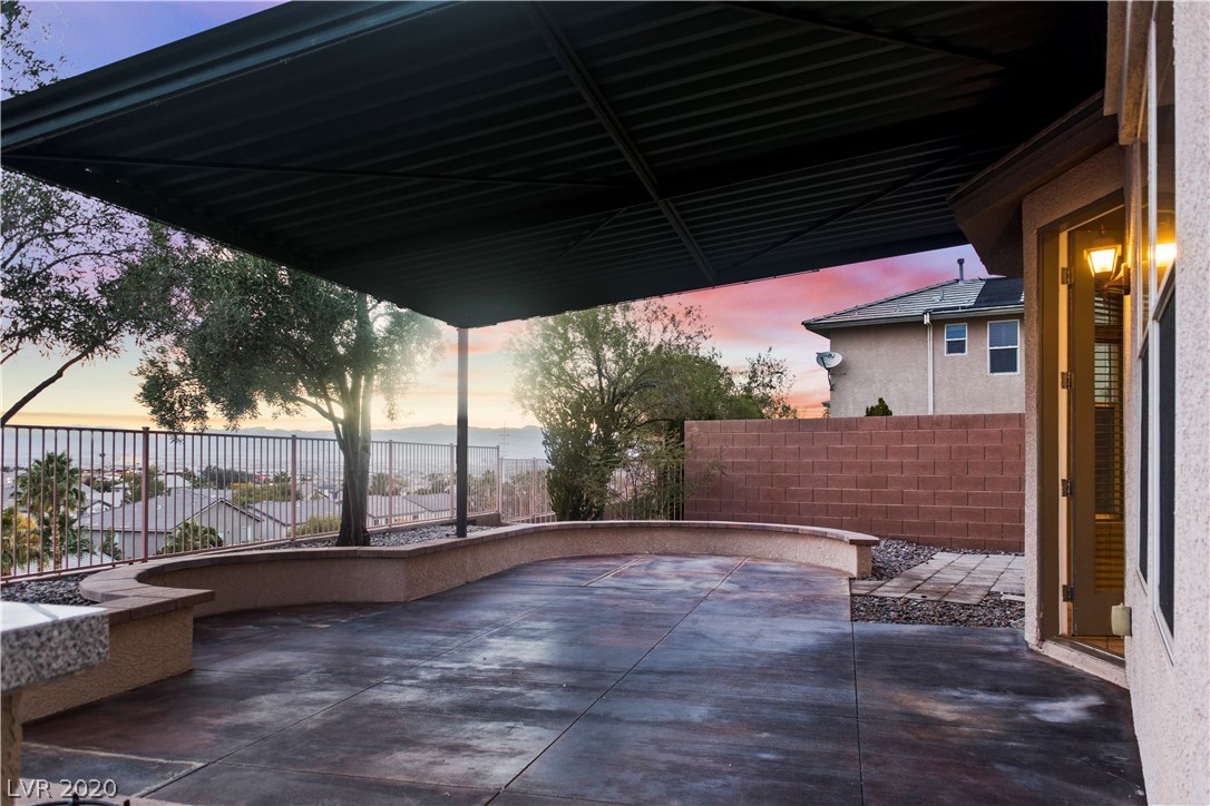 2439 Kaymin Ridge Road Henderson, NV 89052 - Photo 37 of 41