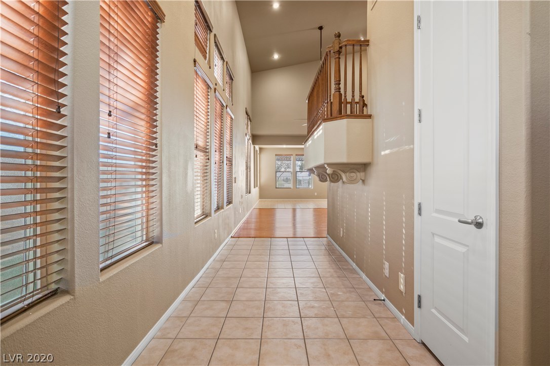 2439 Kaymin Ridge Road Henderson, NV 89052 - Photo 8 of 41