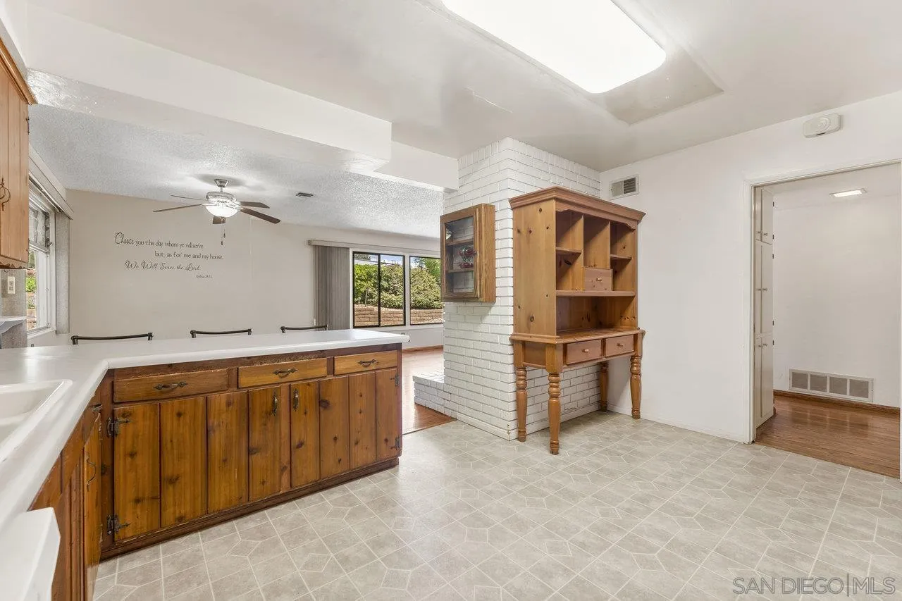 1822 Wight Way El Cajon, CA 92021 - Photo 16 of 45