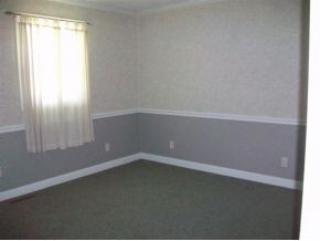 1607 Wallace Avenue Rochester, IN 46975 - Photo 6 of 7 Gallery Image 6