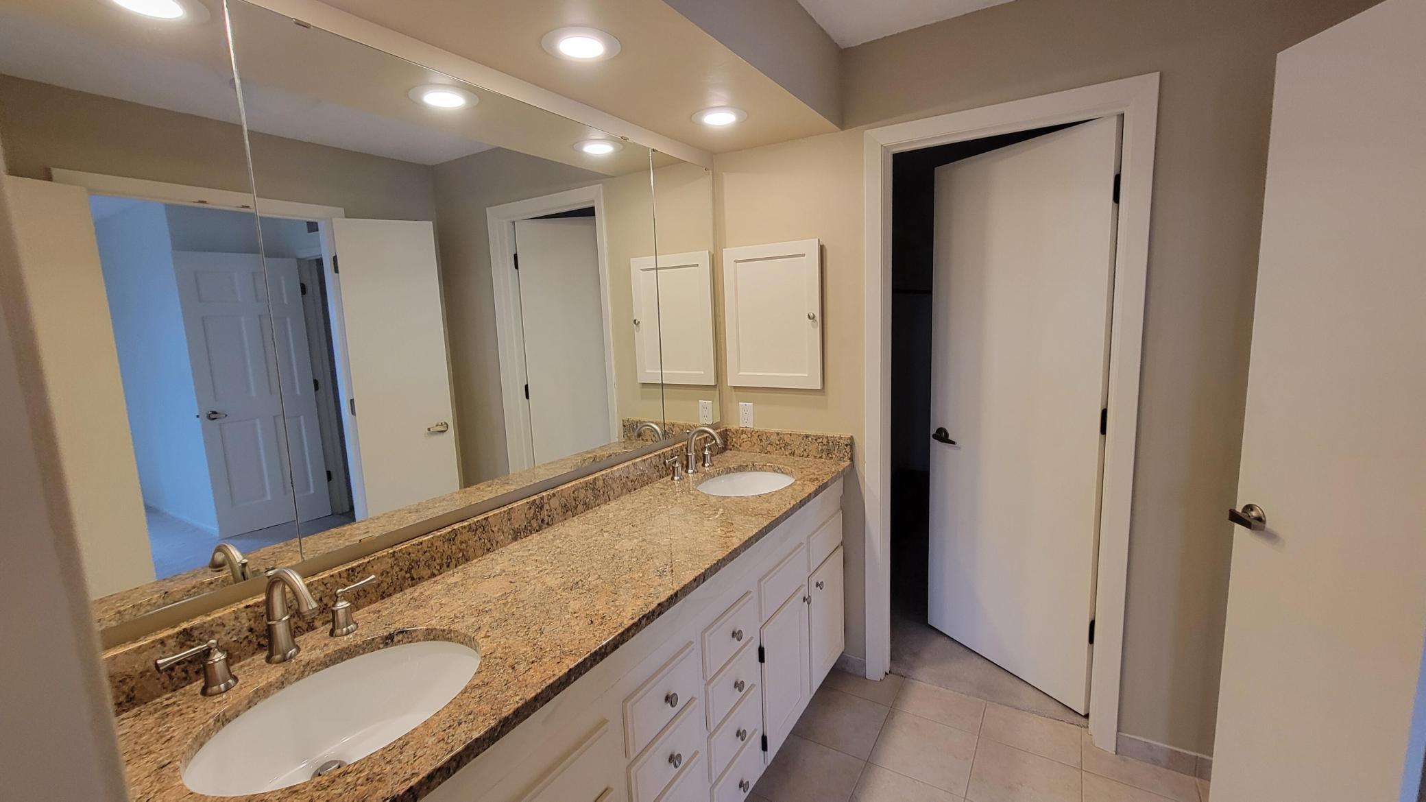 8430 Pennsylvania Road, Unit 109 Bloomington, MN 55438 - Photo 16 of 20