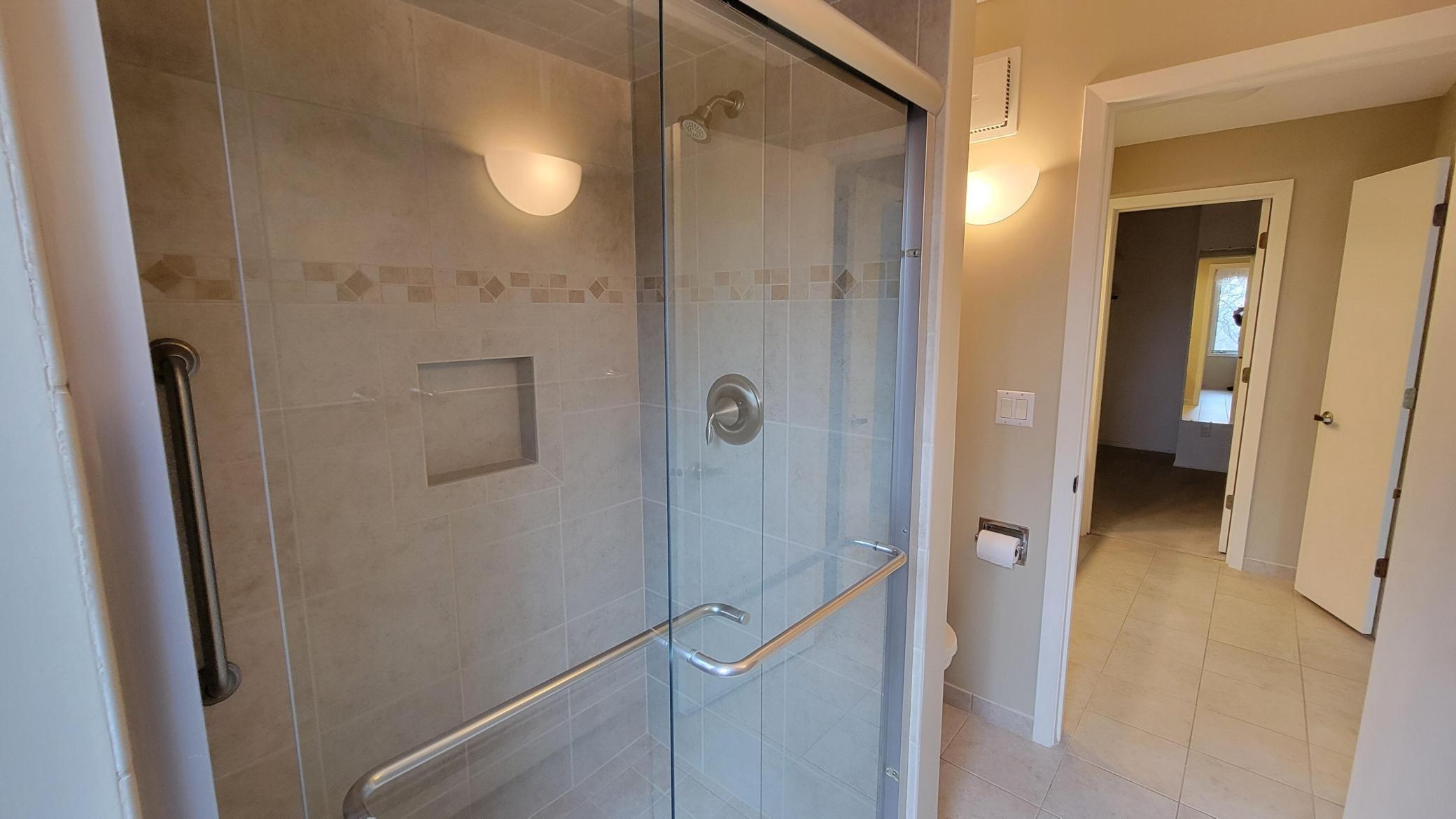 8430 Pennsylvania Road, Unit 109 Bloomington, MN 55438 - Photo 17 of 20