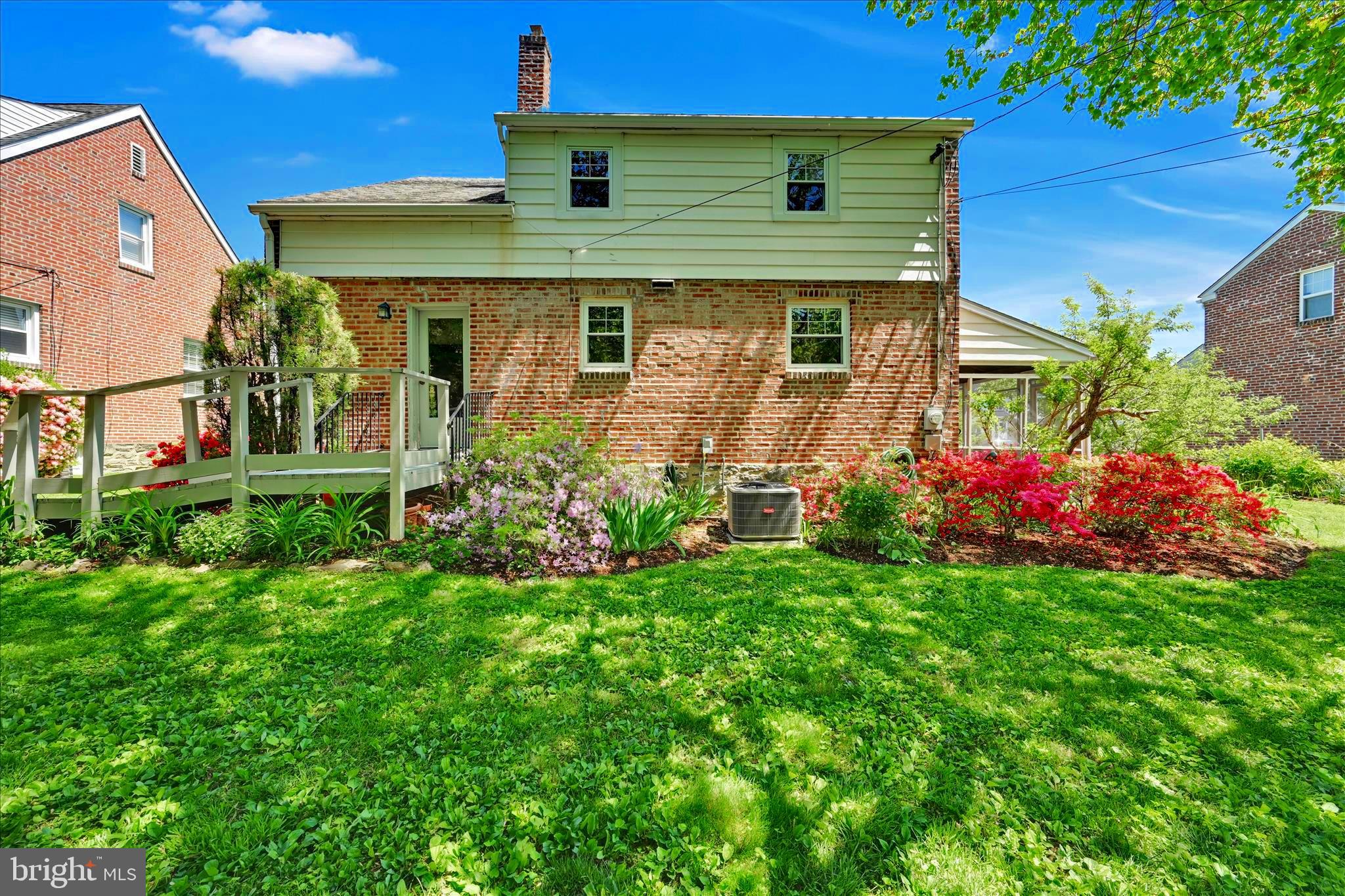 114 Rambling Way Springfield, PA 19064 - Photo 40 of 43 Exterior Back