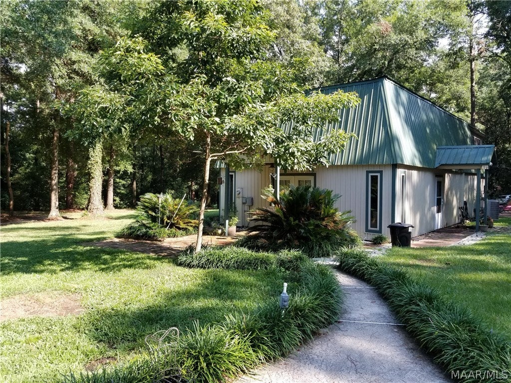 1654 Mixon School Road Ozark, AL 36360 - Photo 38 of 40 Gallery Image 38