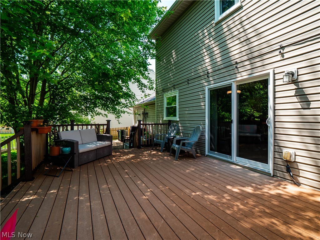 115 Sandstone Ridge Way Berea, OH 44017 - Photo 19 of 31 View of deck