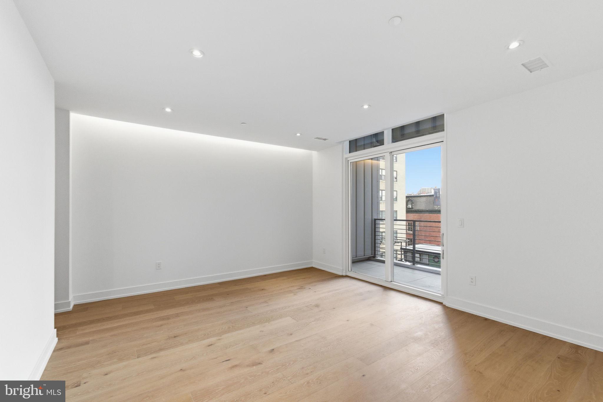 2108-10 Walnut Street, Unit 301 Philadelphia, PA 19103 - Photo 22 of 34