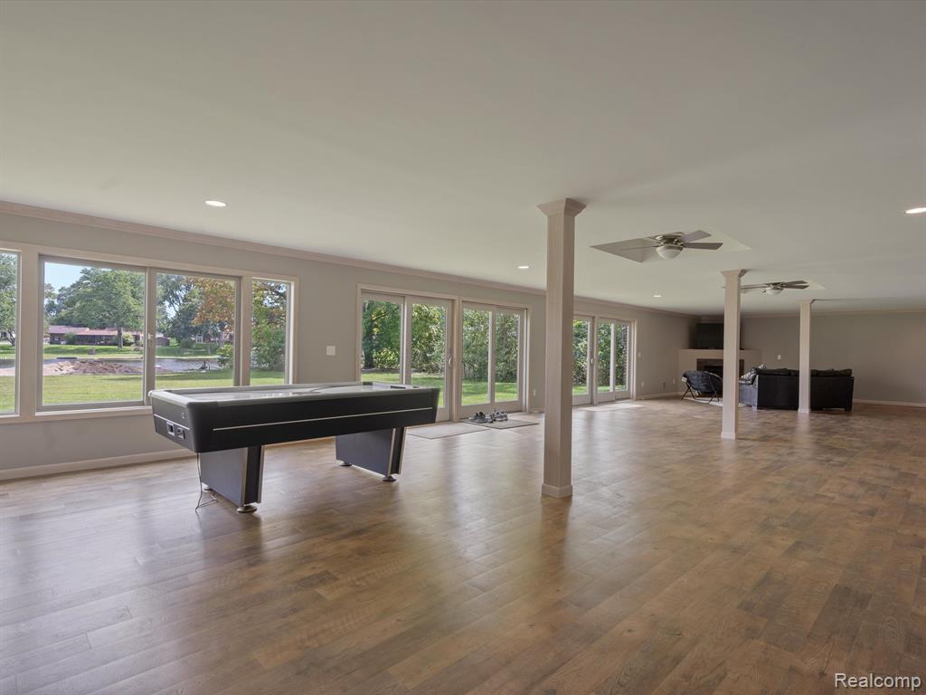 9845 Rilton Clarkston, MI 48348 - Photo 24 of 40