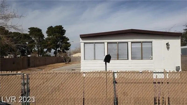 $229,900 | 5556 Everglade Street, Las Vegas, NV 89142