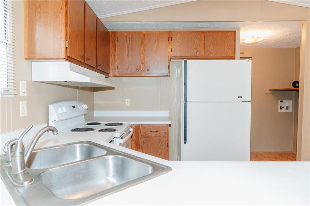 5768 Turner Smith Road Browns Summit, NC 27214 - Photo 8 of 25 Gallery Image 8