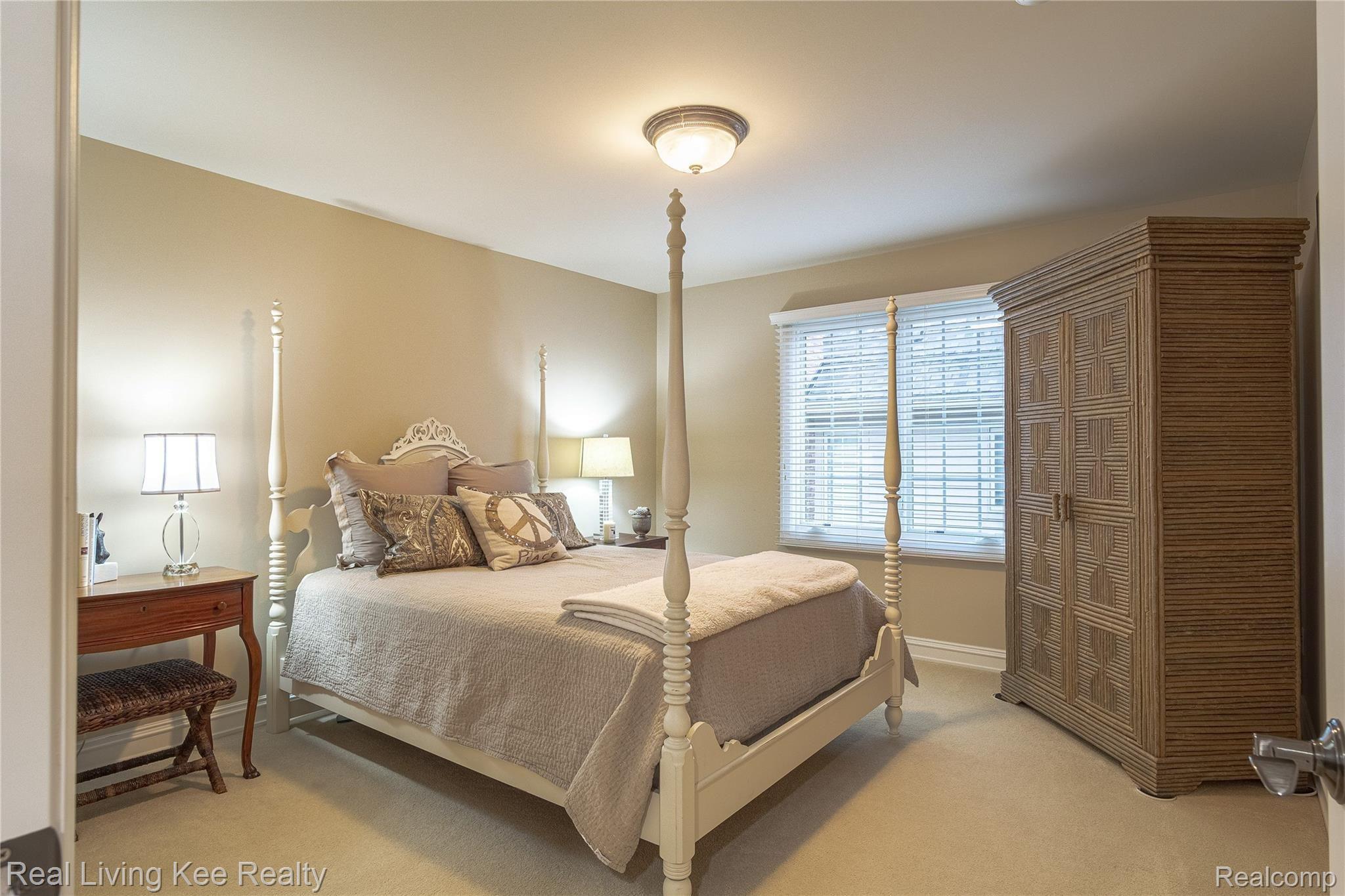 309 Ferndale Avenue Rochester, MI 48307 - Photo 57 of 75 Interiors (44 of 62).jpg
