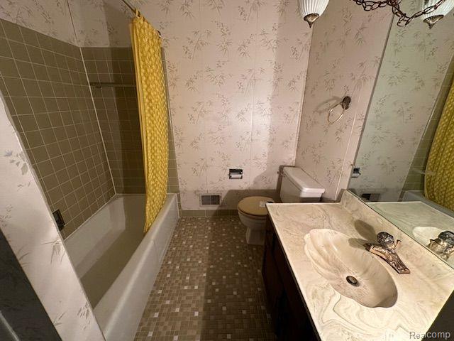 1409 Chestnut Lane Rochester Hills, MI 48309 - Photo 13 of 15