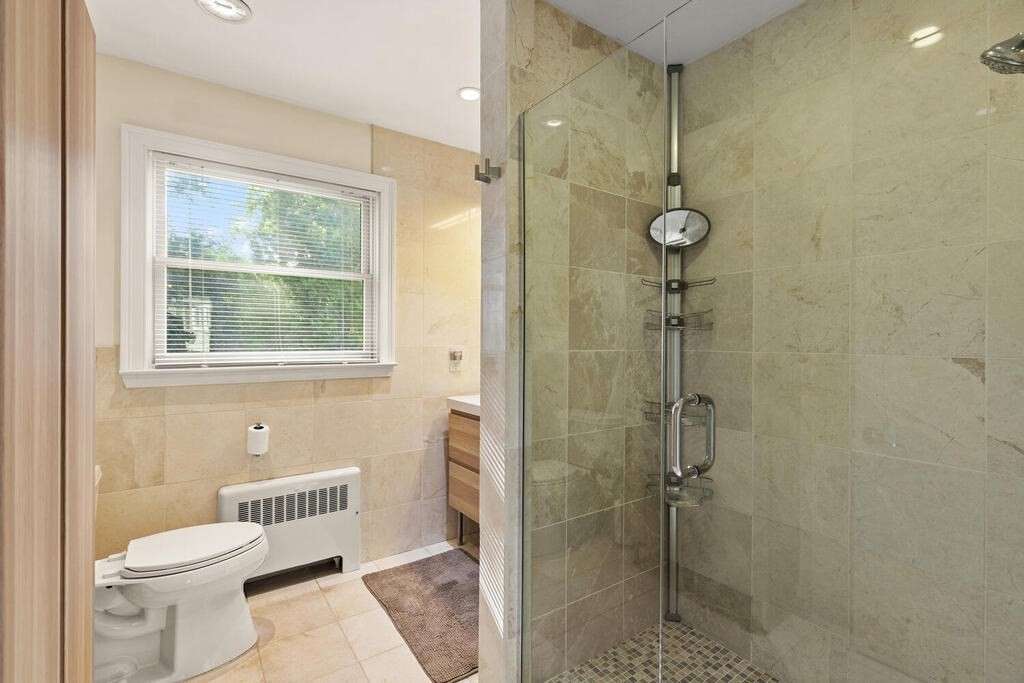 36 Beverly Road Swampscott, MA 01907 - Photo 22 of 34 Gallery Image 22