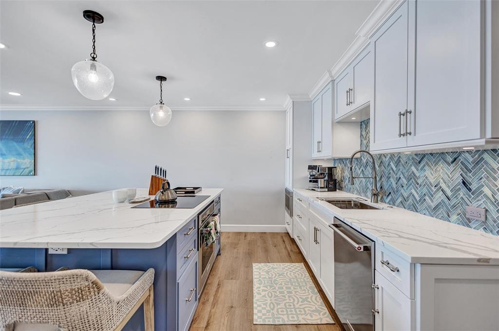 6140 Midnight Pass Road, Unit 401 Sarasota, FL 34242 - Photo 13 of 79