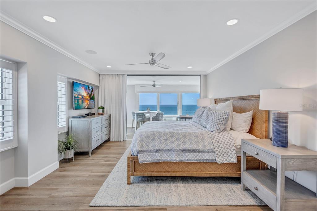 6140 Midnight Pass Road, Unit 401 Sarasota, FL 34242 - Photo 32 of 79