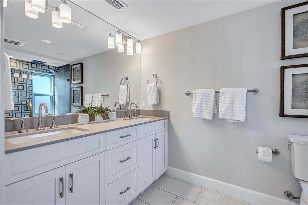 6140 Midnight Pass Road, Unit 401 Sarasota, FL 34242 - Photo 36 of 79