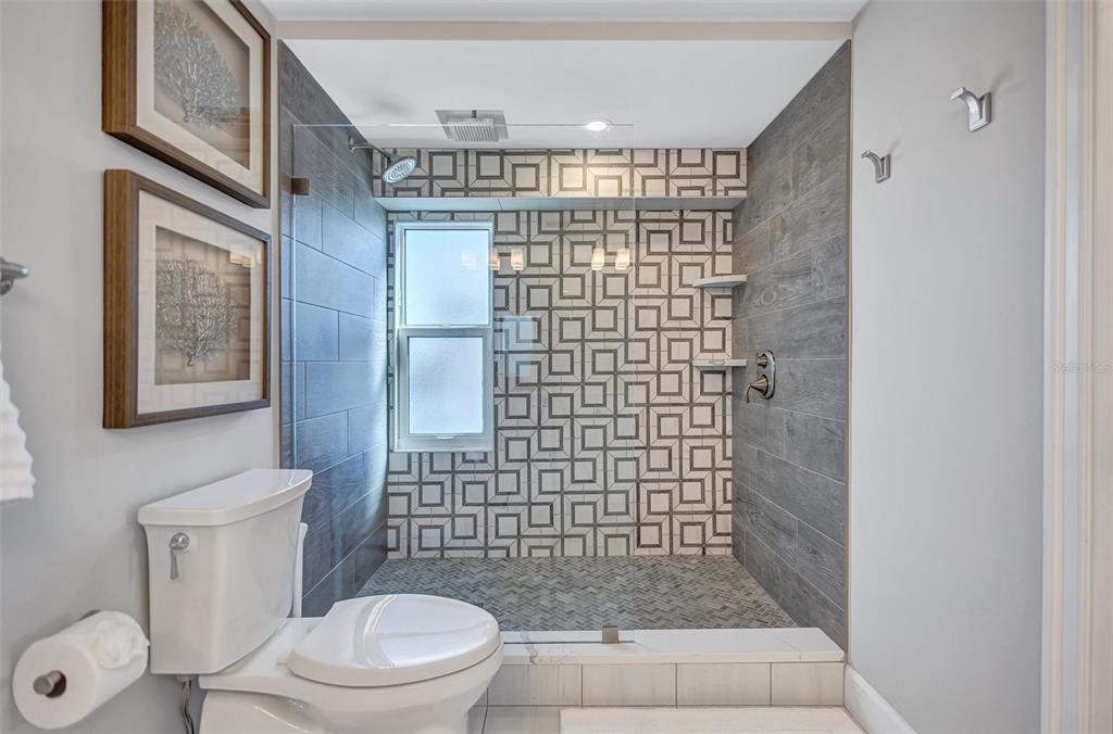 6140 Midnight Pass Road, Unit 401 Sarasota, FL 34242 - Photo 37 of 79