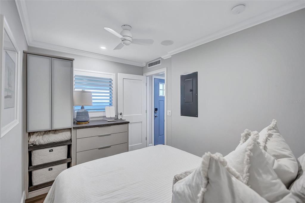 6140 Midnight Pass Road, Unit 401 Sarasota, FL 34242 - Photo 44 of 79