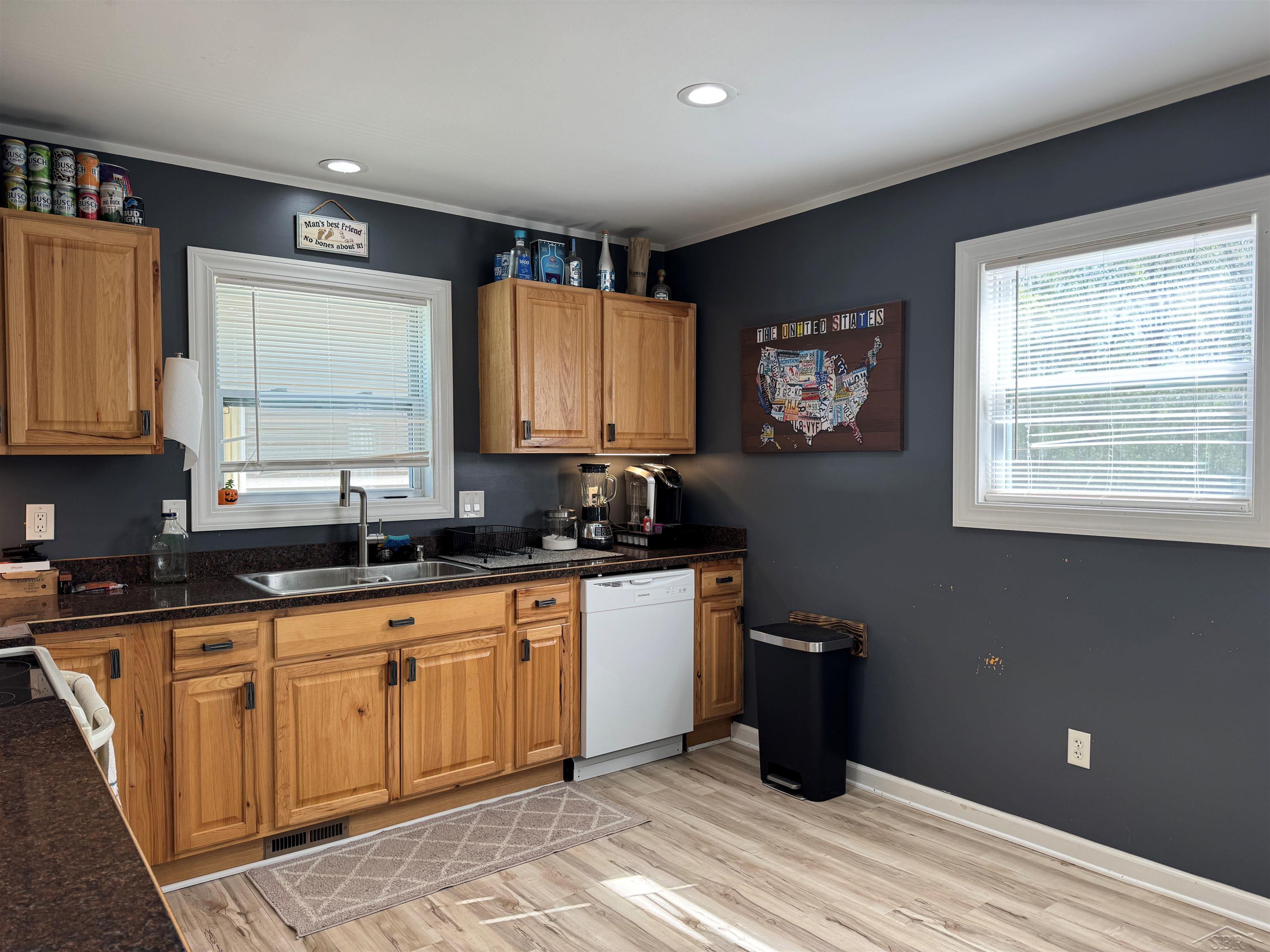 575 Lutzke Road Saginaw, MI 48609 - Photo 10 of 31