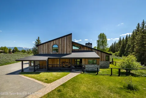 $6,200,000 | 450 East Phelps Canyon Road, Jackson, WY 83001