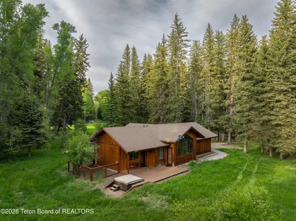$6,200,000 | 450 East Phelps Canyon Road, Jackson, WY 83001