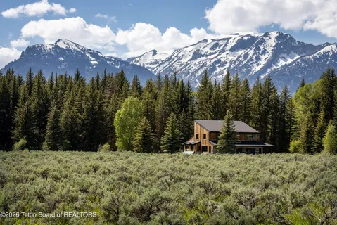 $6,200,000 | 450 East Phelps Canyon Road, Jackson, WY 83001