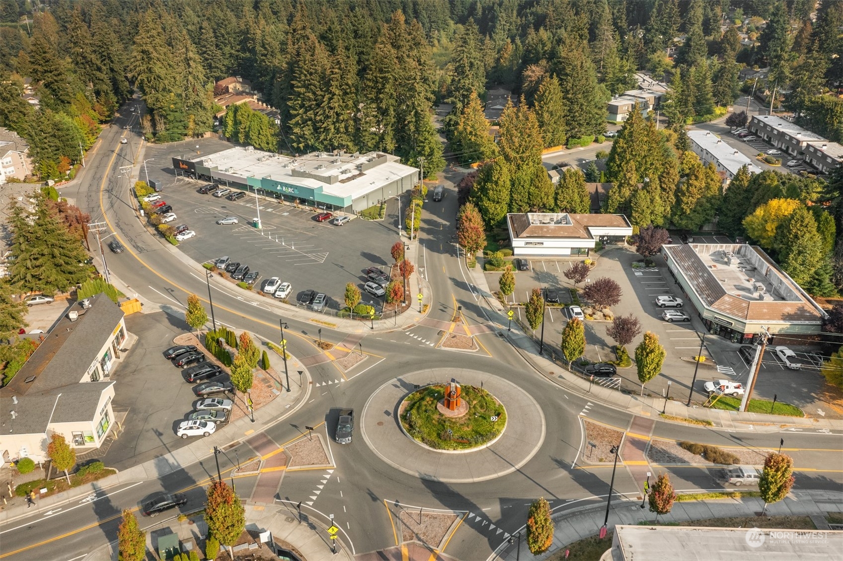 8722 Bowdoin Way Edmonds, WA 98026 - Photo 35 of 40 a picture of a table and chairs in the patio