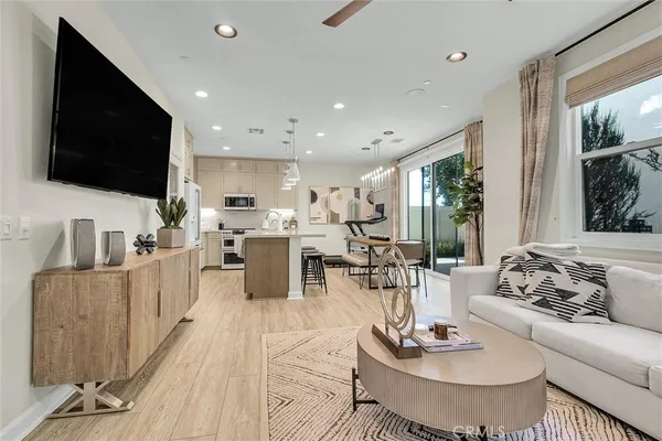 $749,900 | 26149 Park Avenue, Unit 52, Loma Linda, CA 92373