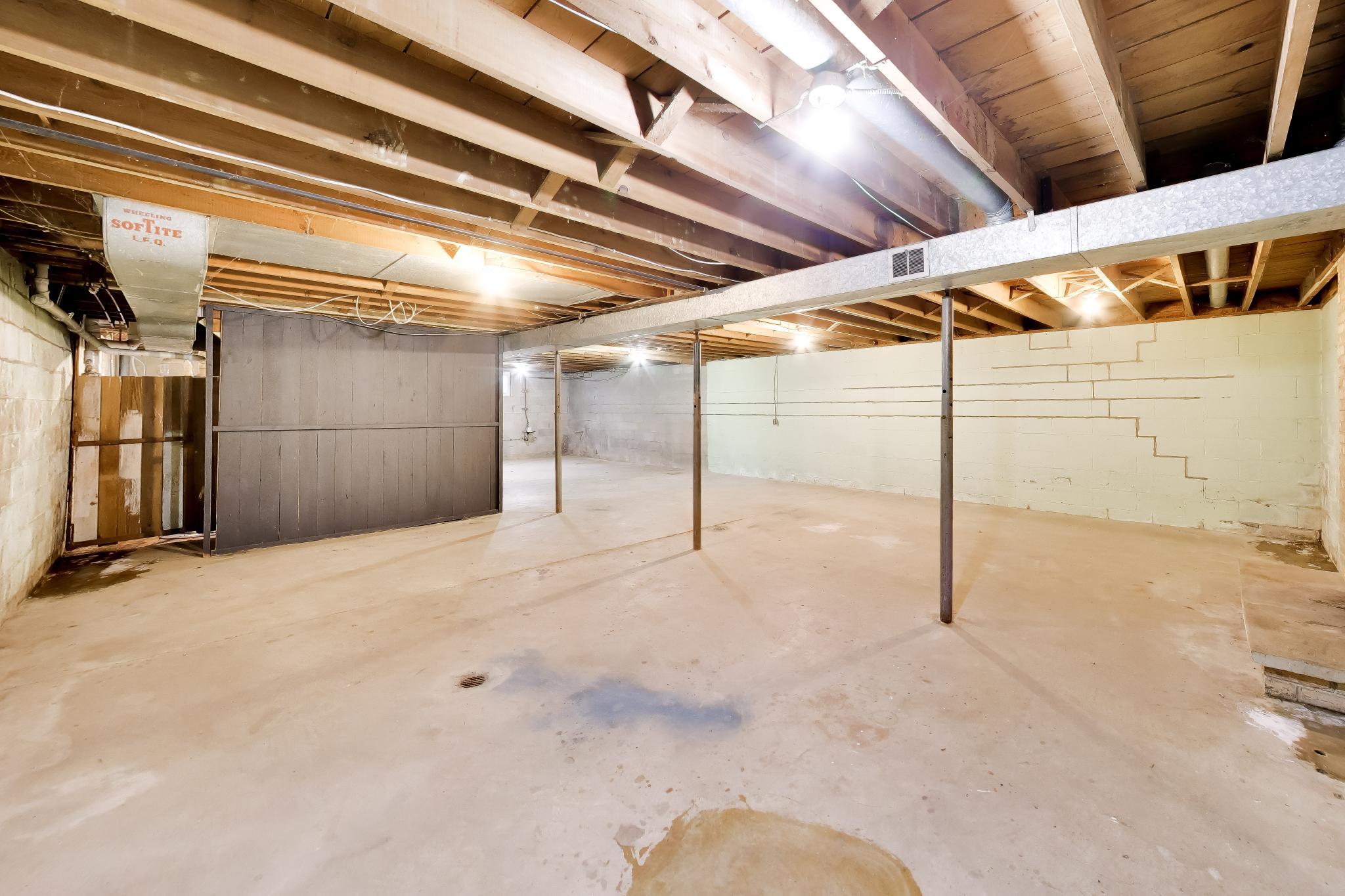 W1350 Honey Suckle Road Bloomfield, WI 53128 - Photo 29 of 30 bc_0029