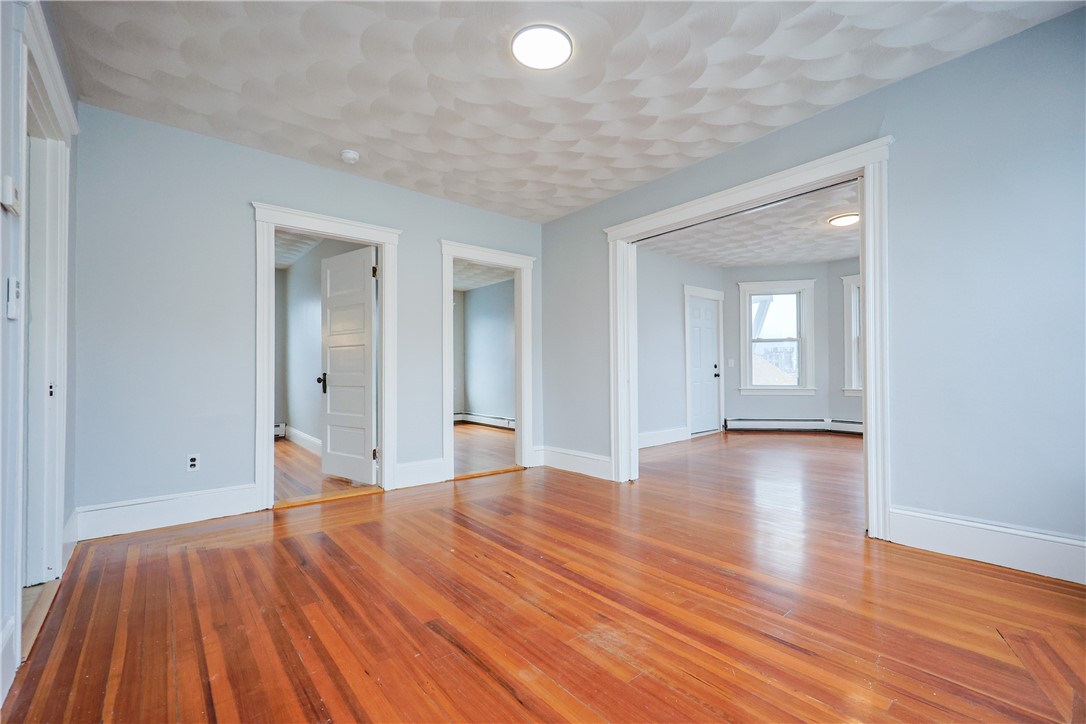 107 Hughes Avenue Pawtucket, RI 02861 - Photo 17 of 32