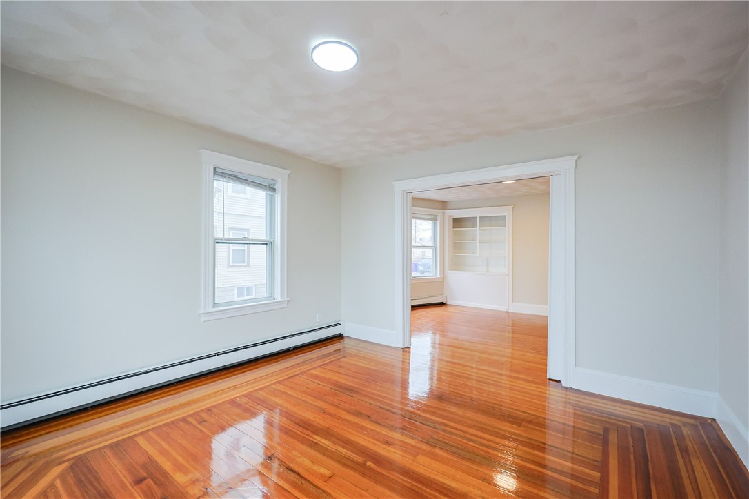 107 Hughes Avenue Pawtucket, RI 02861 - Photo 3 of 32