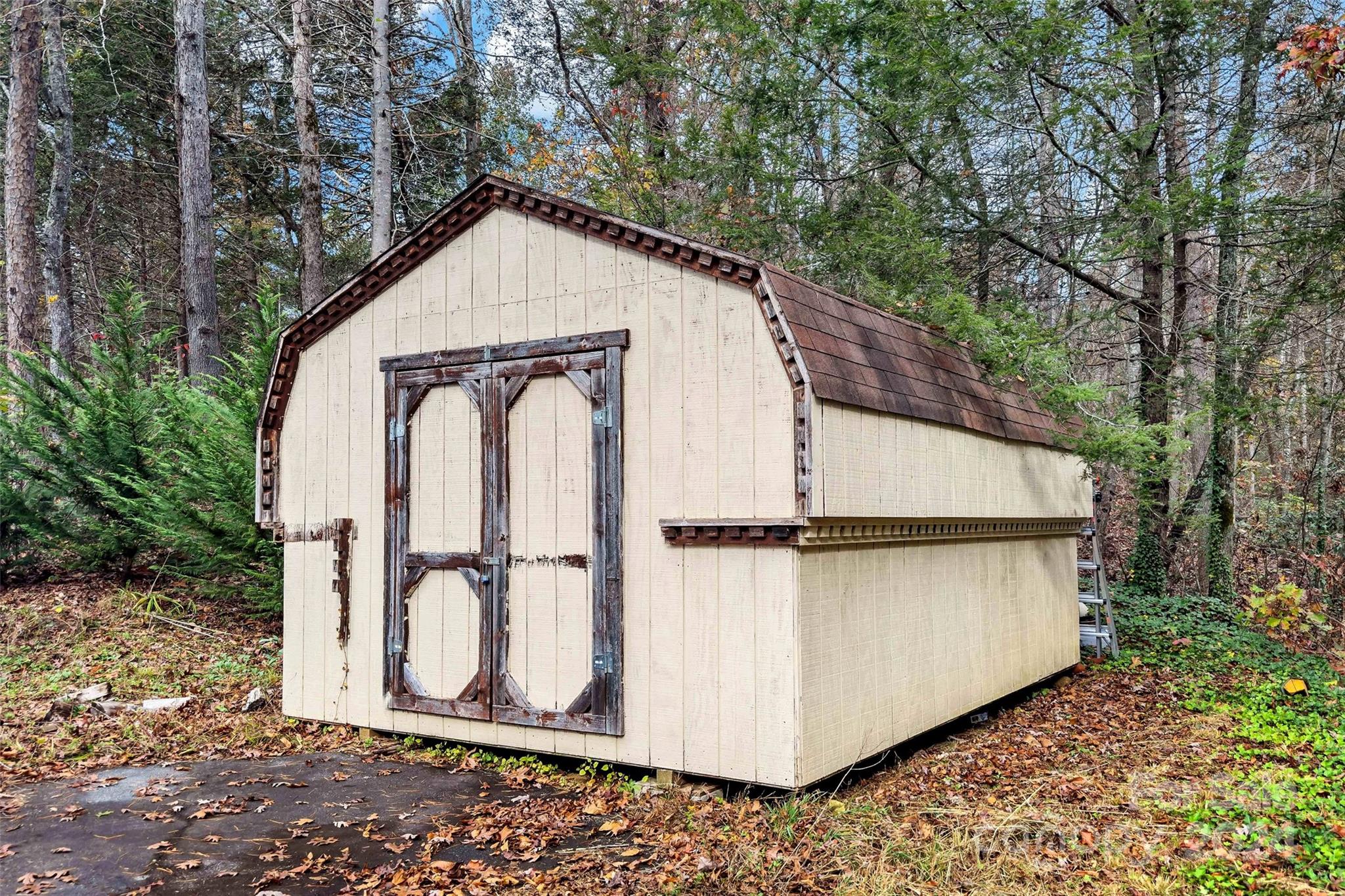 813 Henry Mc Call Road Marion, NC 28752 - Photo 30 of 30 Gallery Image 30