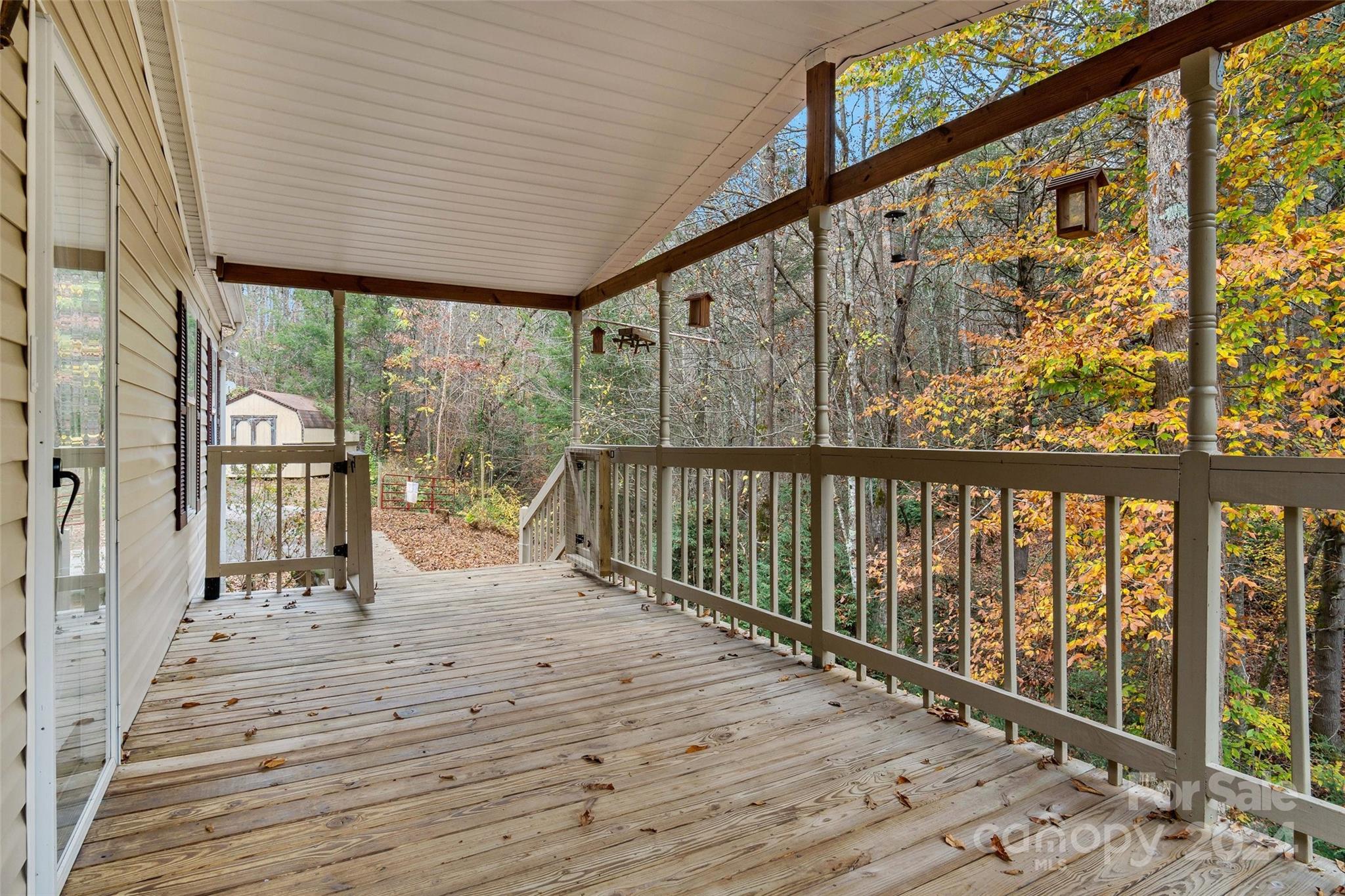 813 Henry Mc Call Road Marion, NC 28752 - Photo 4 of 30 Gallery Image 4