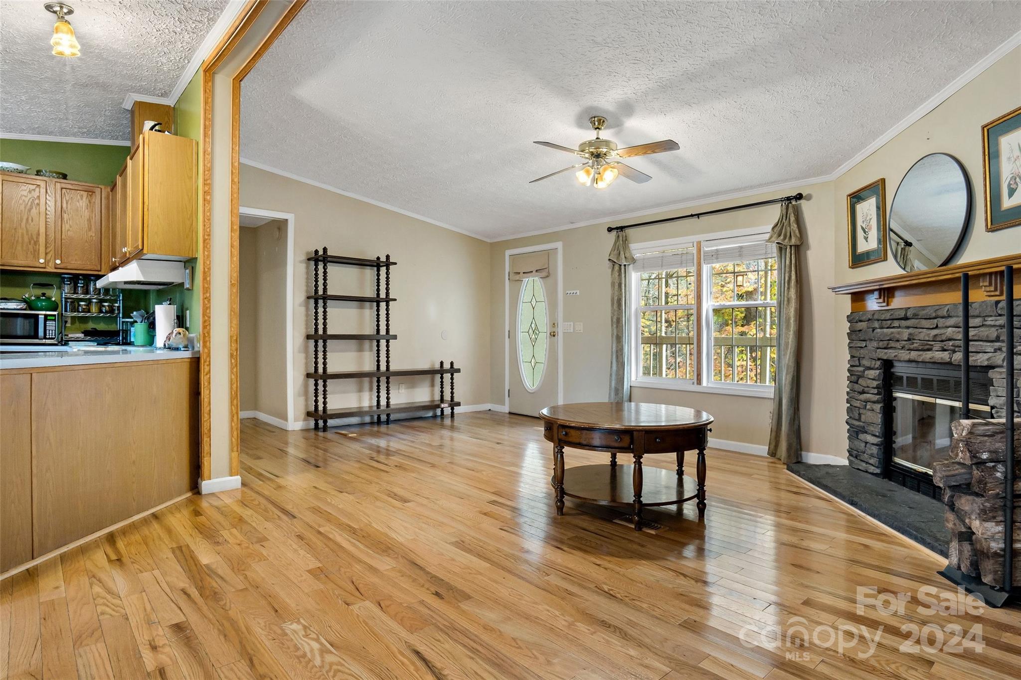 813 Henry Mc Call Road Marion, NC 28752 - Photo 9 of 30 Gallery Image 9