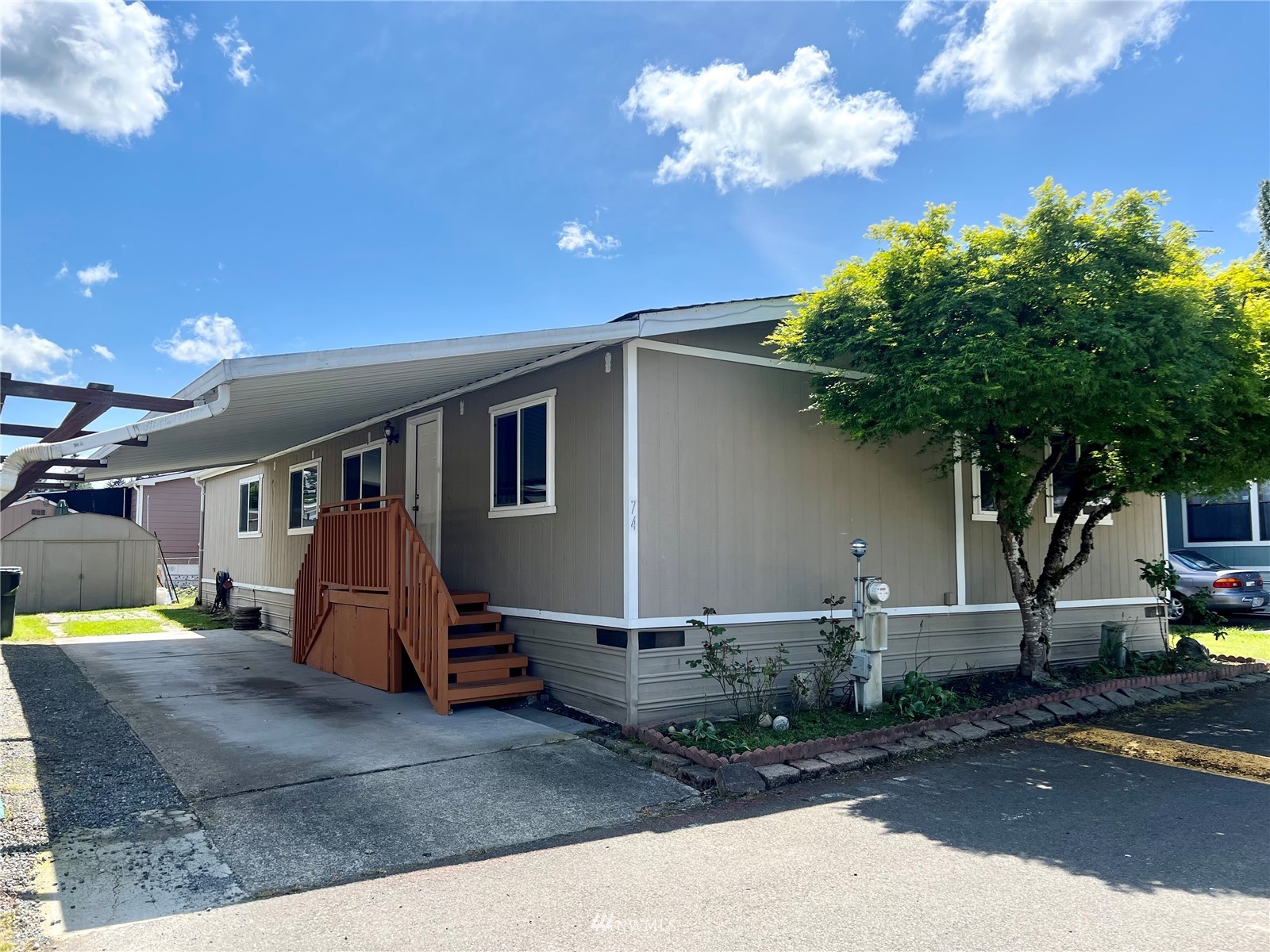 15410 Southeast 272nd Street, Unit 74, Kent, WA 98042 Compass