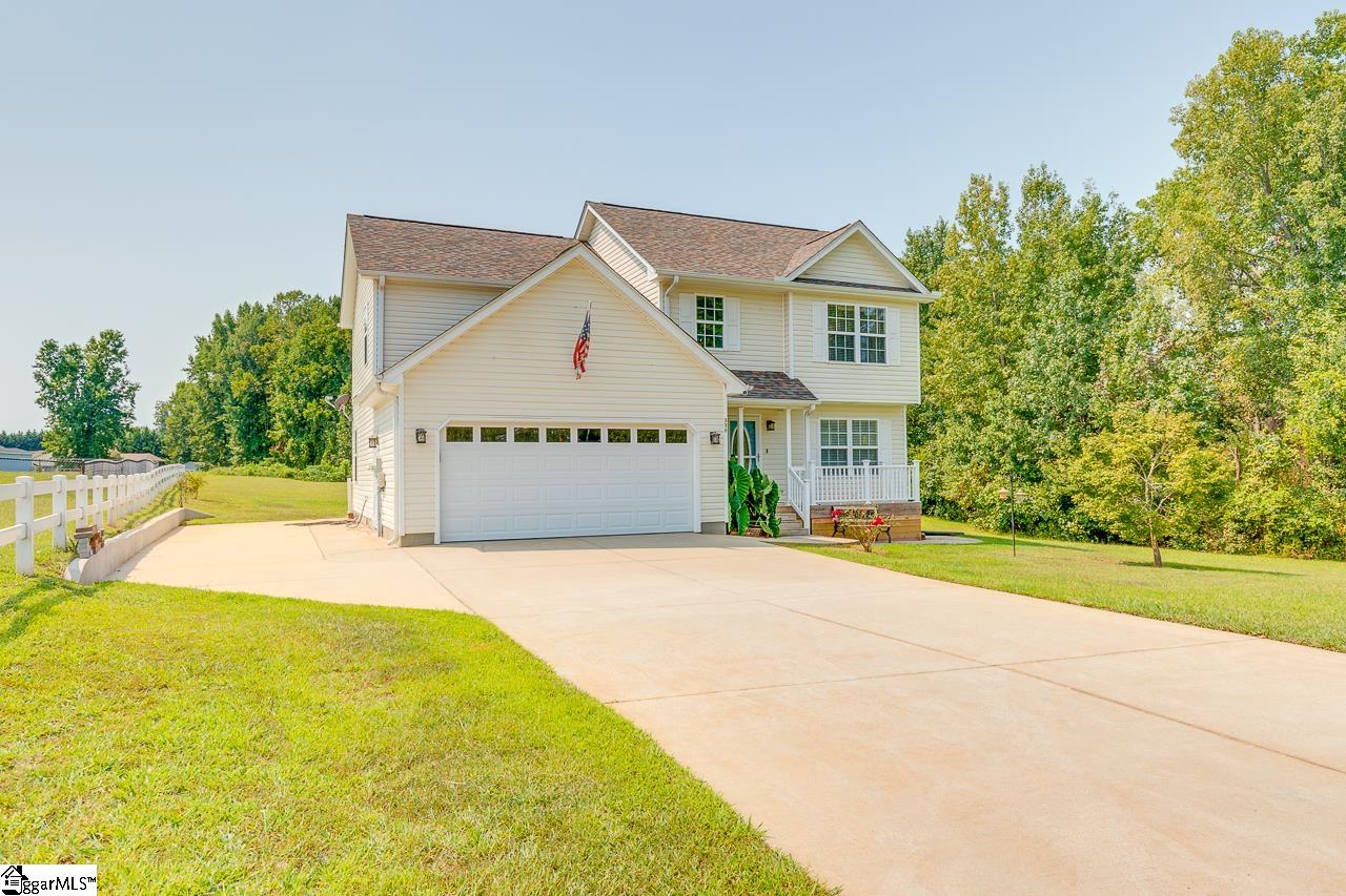 338 Fisher Lake Road Lyman, SC 29365 - Photo 1 of 31 Gallery Image 1