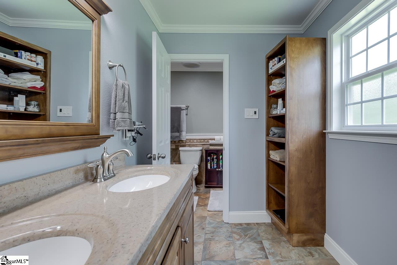 338 Fisher Lake Road Lyman, SC 29365 - Photo 19 of 31 Gallery Image 19