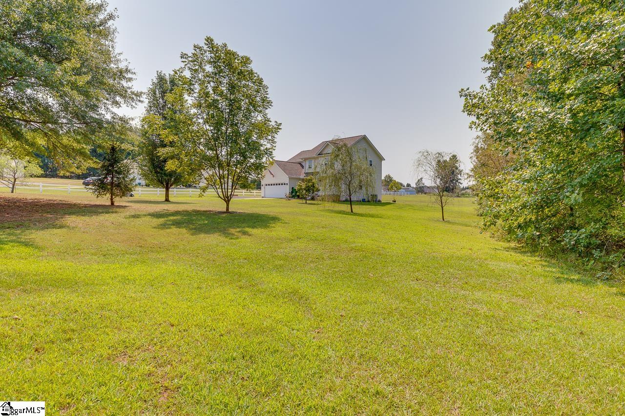 338 Fisher Lake Road Lyman, SC 29365 - Photo 28 of 31 Gallery Image 28