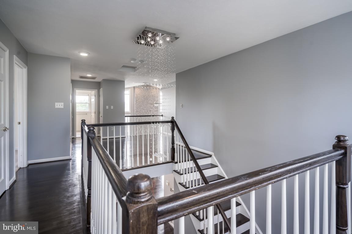 22669 Watson Road Leesburg, VA 20175 - Photo 20 of 46 Upper Landing