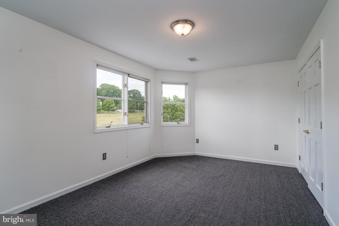 22669 Watson Road Leesburg, VA 20175 - Photo 23 of 46 Upper Level Bedroom 4