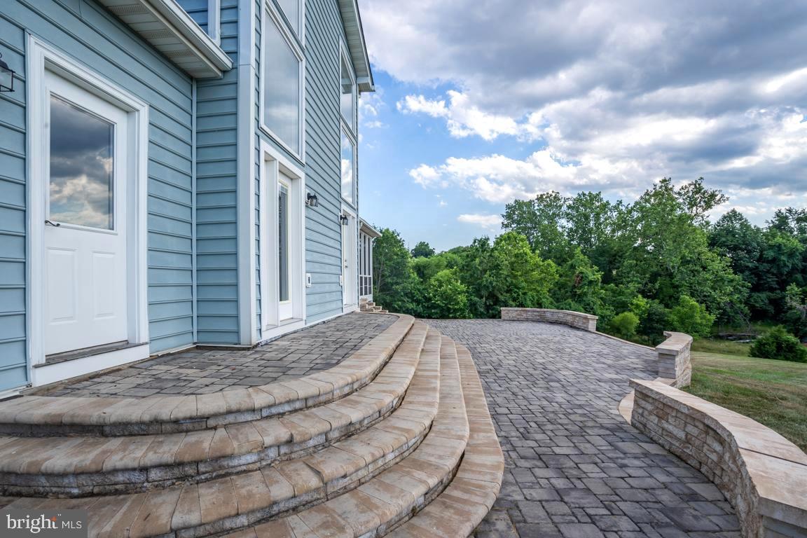22669 Watson Road Leesburg, VA 20175 - Photo 29 of 46 Patio