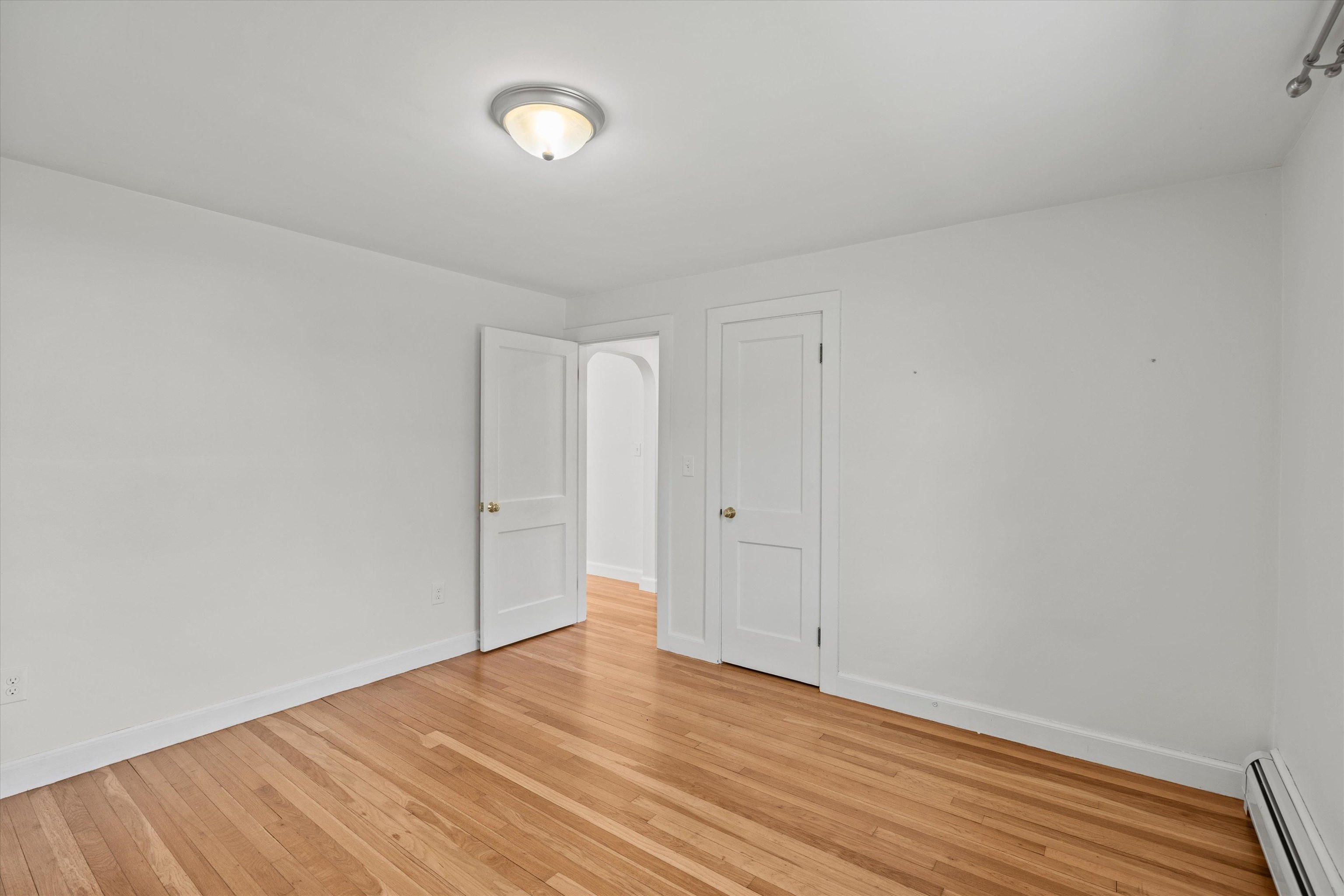 265 Ashland Street Manchester, NH 03104 - Photo 26 of 34