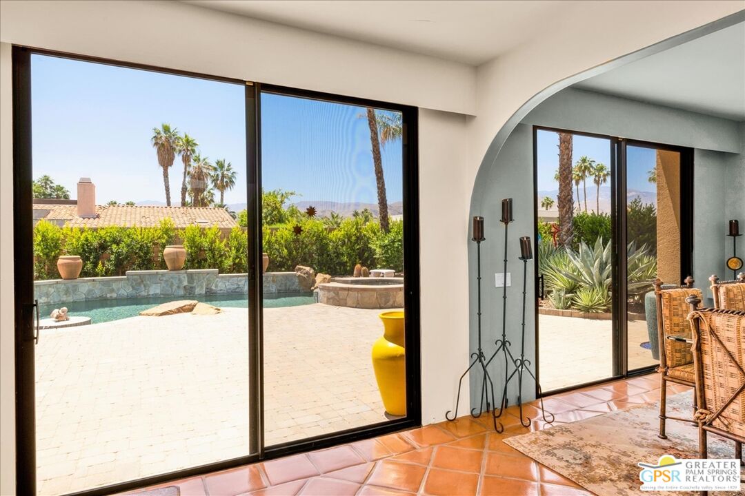 71121 Sunny Lane Rancho Mirage, CA 92270 - Photo 27 of 75 a view of a interior of the house