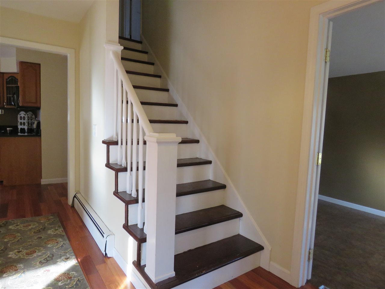 19 Hampstead Road Salem, NH 03079 - Photo 2 of 19