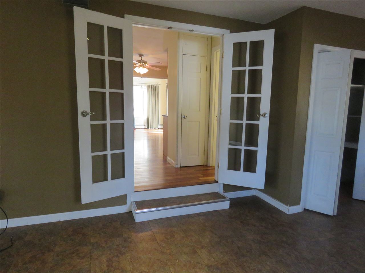 19 Hampstead Road Salem, NH 03079 - Photo 10 of 19