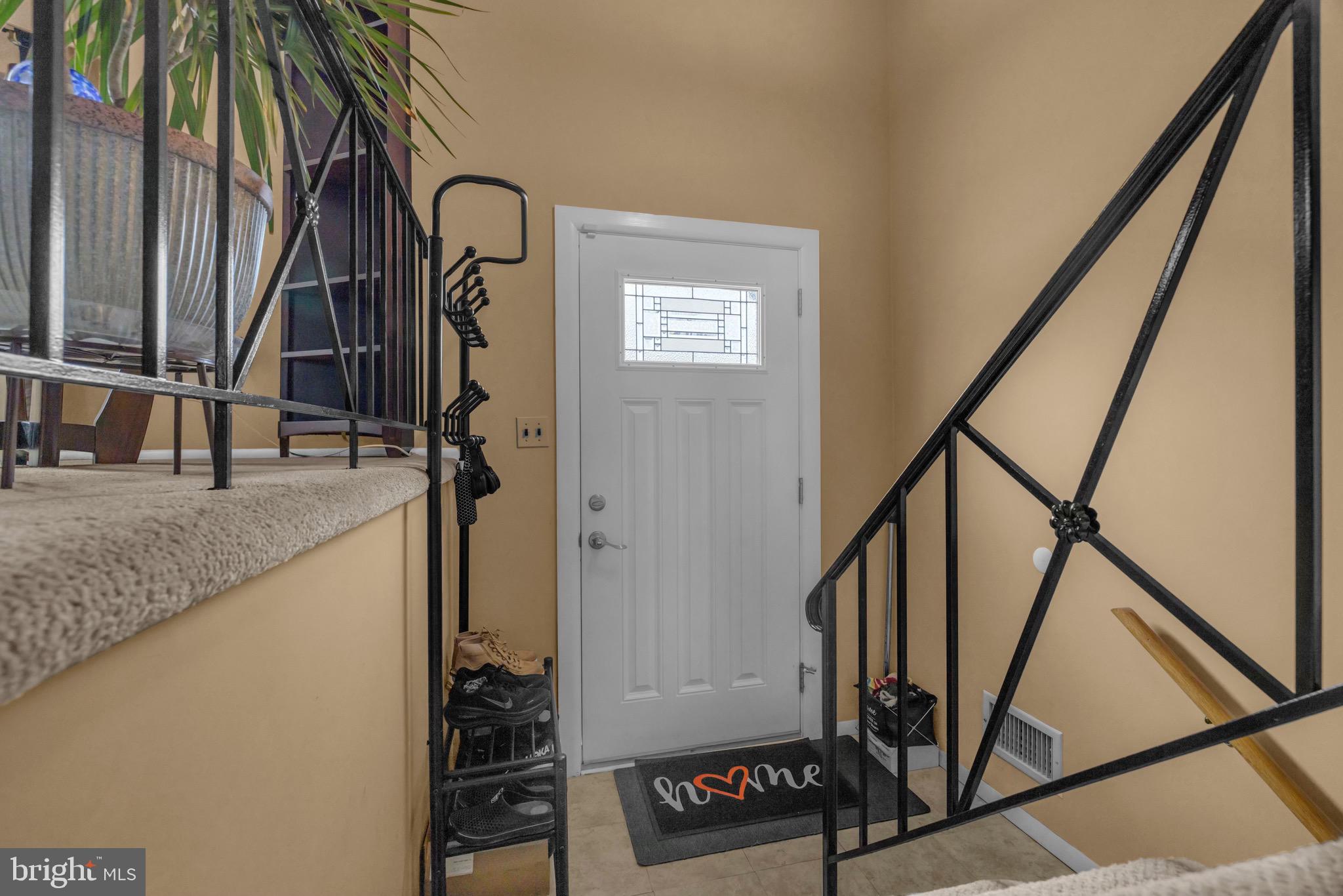 1902 Juniper Road Edgewood, MD 21040 - Photo 5 of 36 a view of entryway