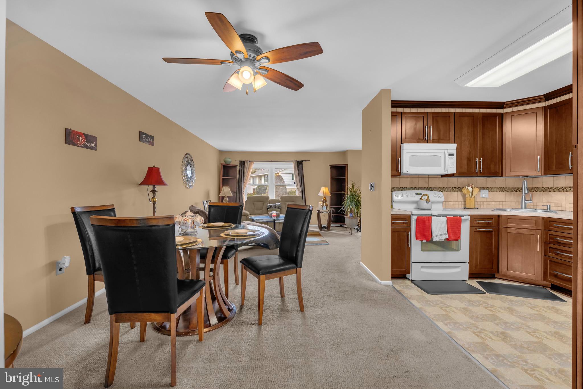 1902 Juniper Road Edgewood, MD 21040 - Photo 8 of 36 a dining room with furniture and window