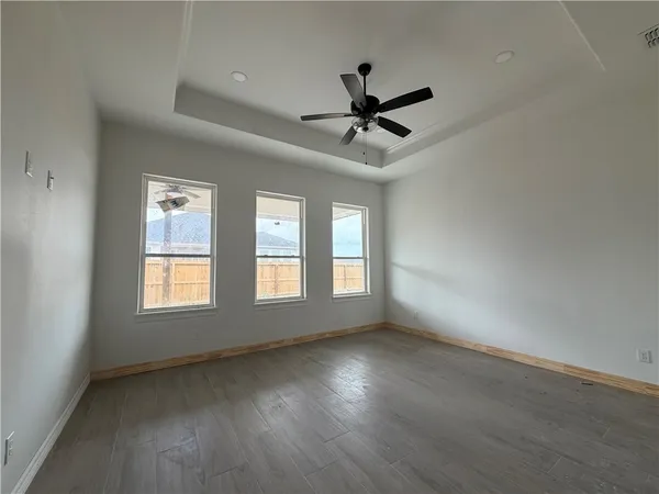 $629,000 | 7805 Houshang Drive, Corpus Christi, TX 78414